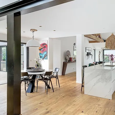 Easy Cles - 5-suite Close To The Villa *